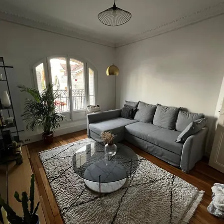 Cosy & Lumineux Montmartre パリ
